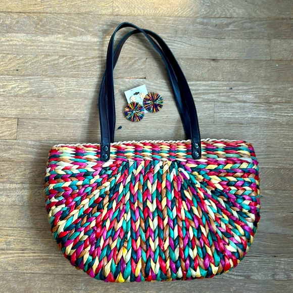 Handmade Handbags - Colorful Seed Earrings with Matching Straw Purse Bag Summer Vacation Resort